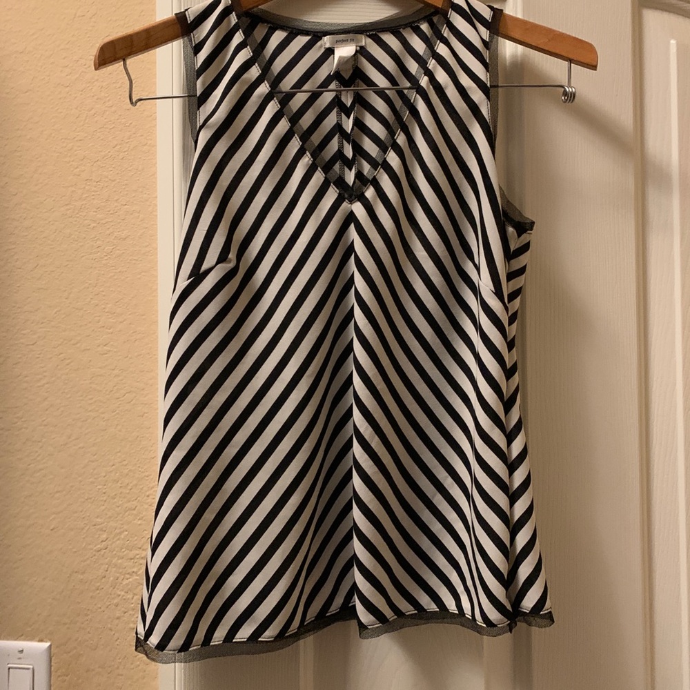 Black and white Business casual tank top